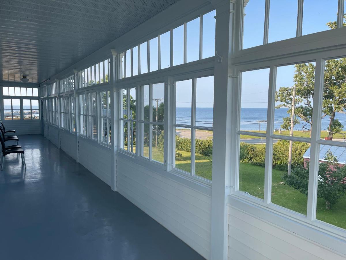 Le Couvent Apartment Sainte Anne des Monts Bagian luar foto