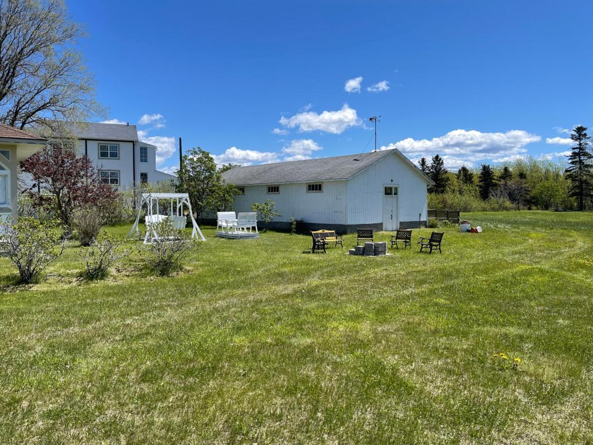 Le Couvent Apartment Sainte Anne des Monts Bagian luar foto