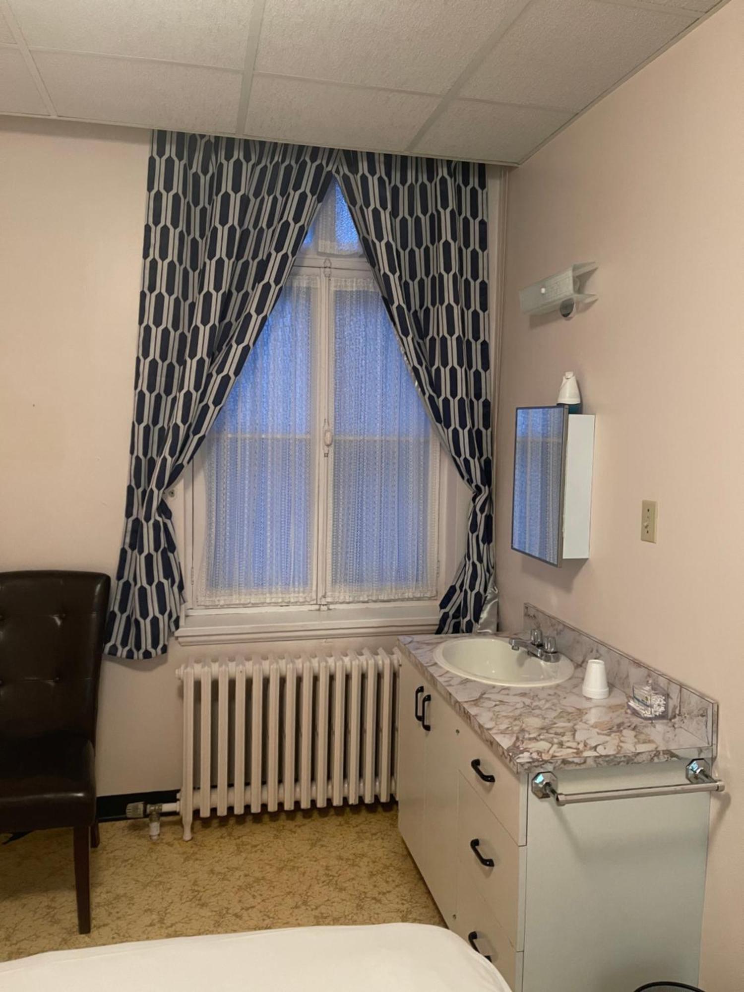 Le Couvent Apartment Sainte Anne des Monts Bagian luar foto